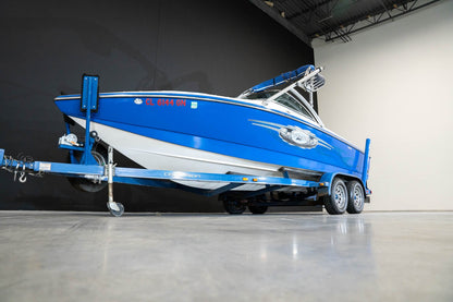 2005 Centurion Avalanche - BoardCo Boats