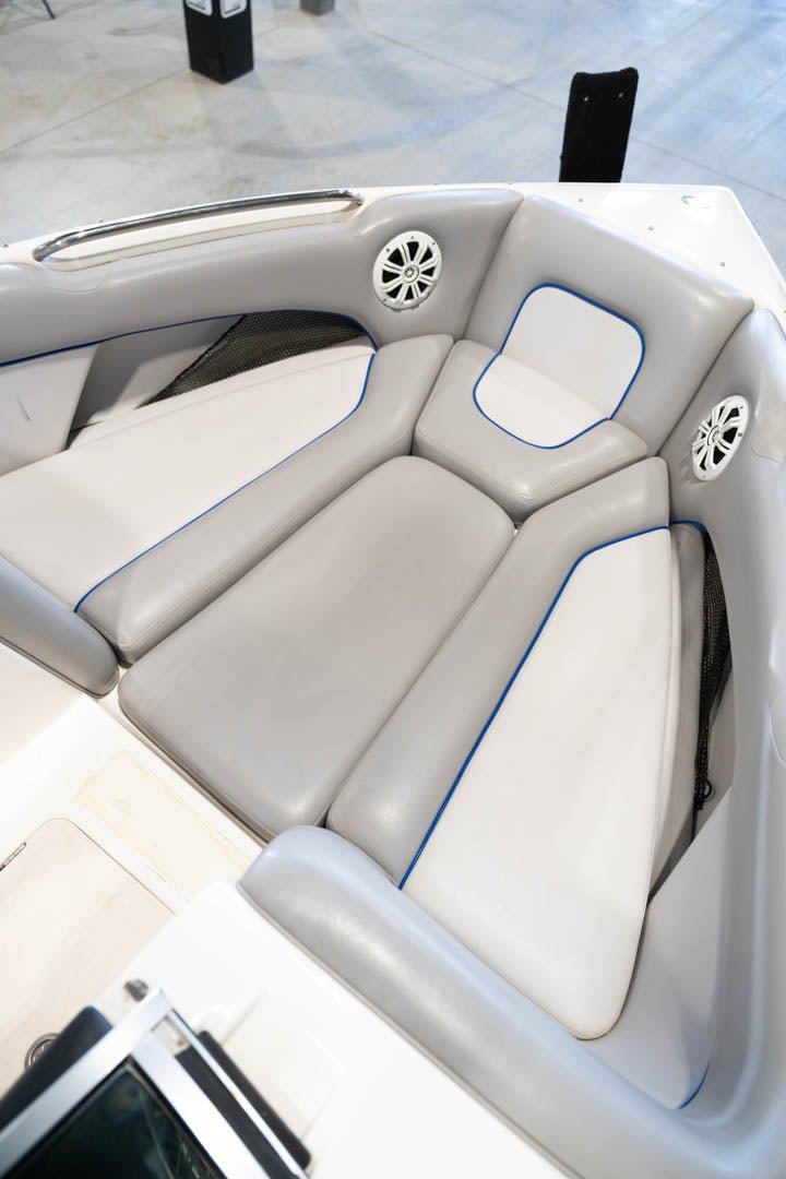 2005 Centurion Avalanche - BoardCo Boats