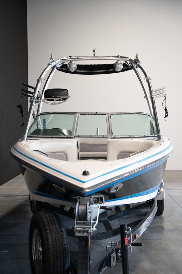 2005 Supra 22 SSV Launch - BoardCo Boats