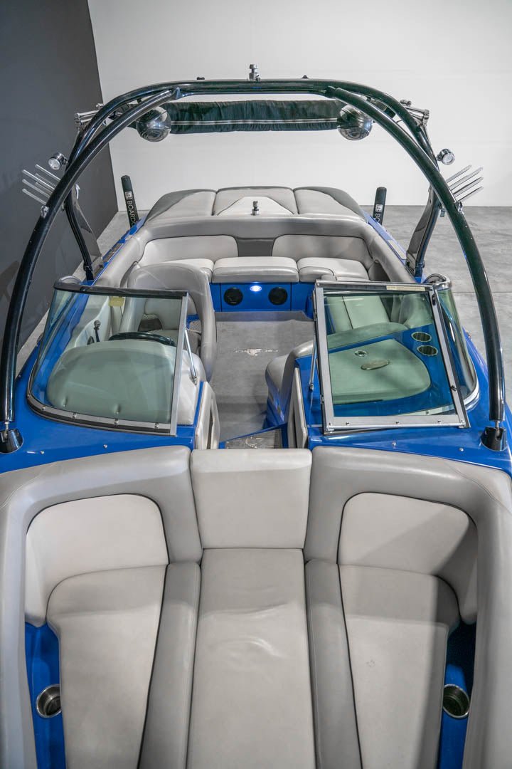 2006 Centurion Enzo SV230 - BoardCo Boats