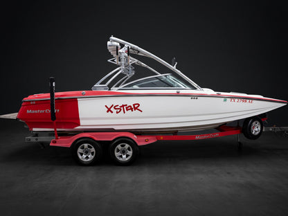 2006 Mastercraft Xstar in Red / White