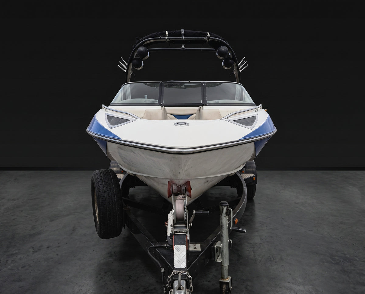 2008 Malibu 247LSV in Blue w/ White interior