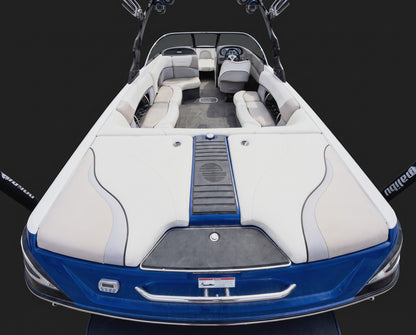 2008 Malibu 247LSV in Blue w/ White interior