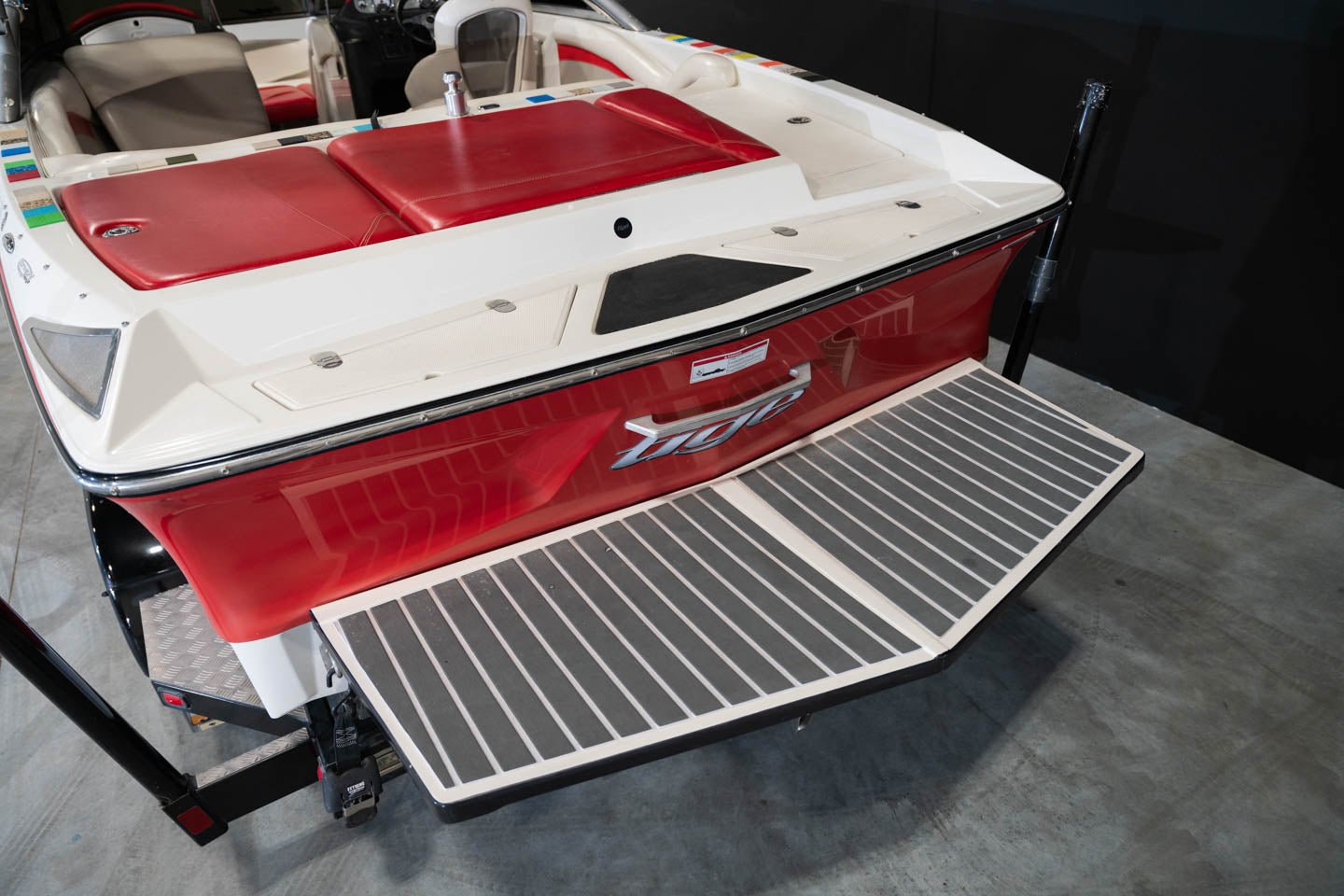 2007 Tige RZ2 - BoardCo Boats