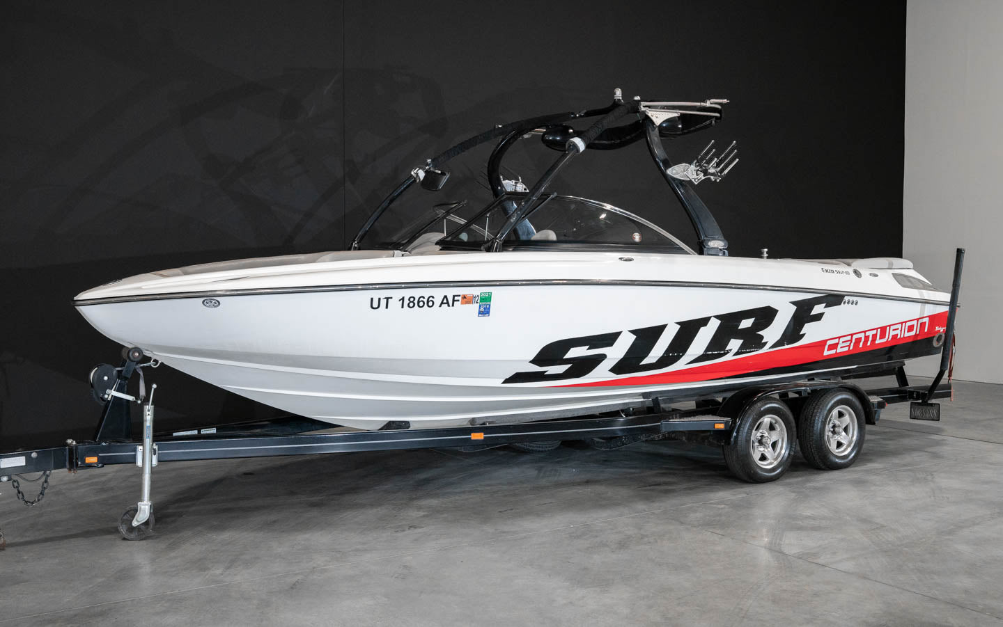 2008 Centurion SV240 Red / Black / White - BoardCo Boats