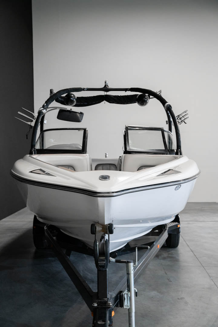 2008 Centurion SV240 Red / Black / White - BoardCo