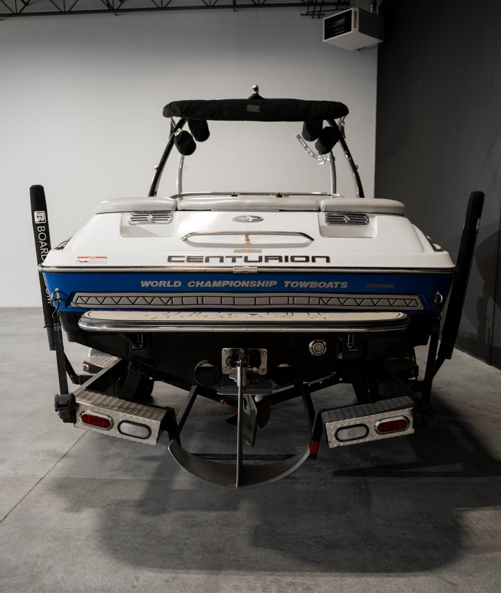 2008 Centurion SV240 - White / Blue - BoardCo Boats