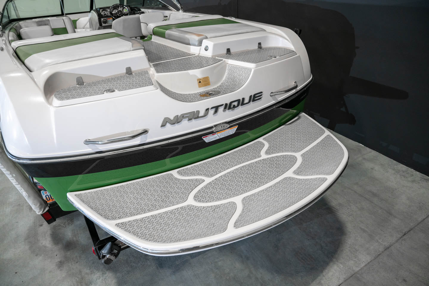 2008 Nautique 230 - BoardCo Boats