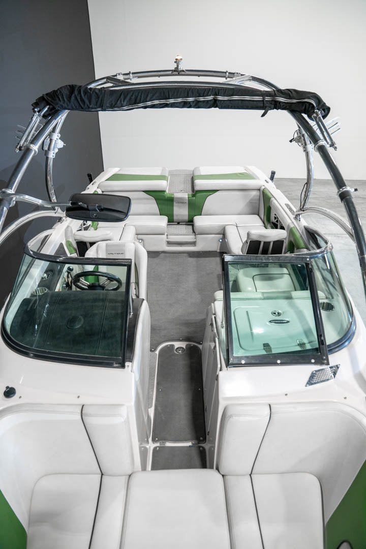 2008 Nautique 230 - BoardCo Boats