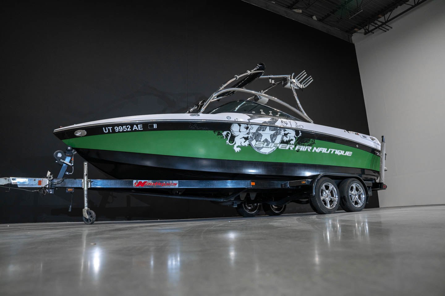 2008 Nautique 230 - BoardCo Boats