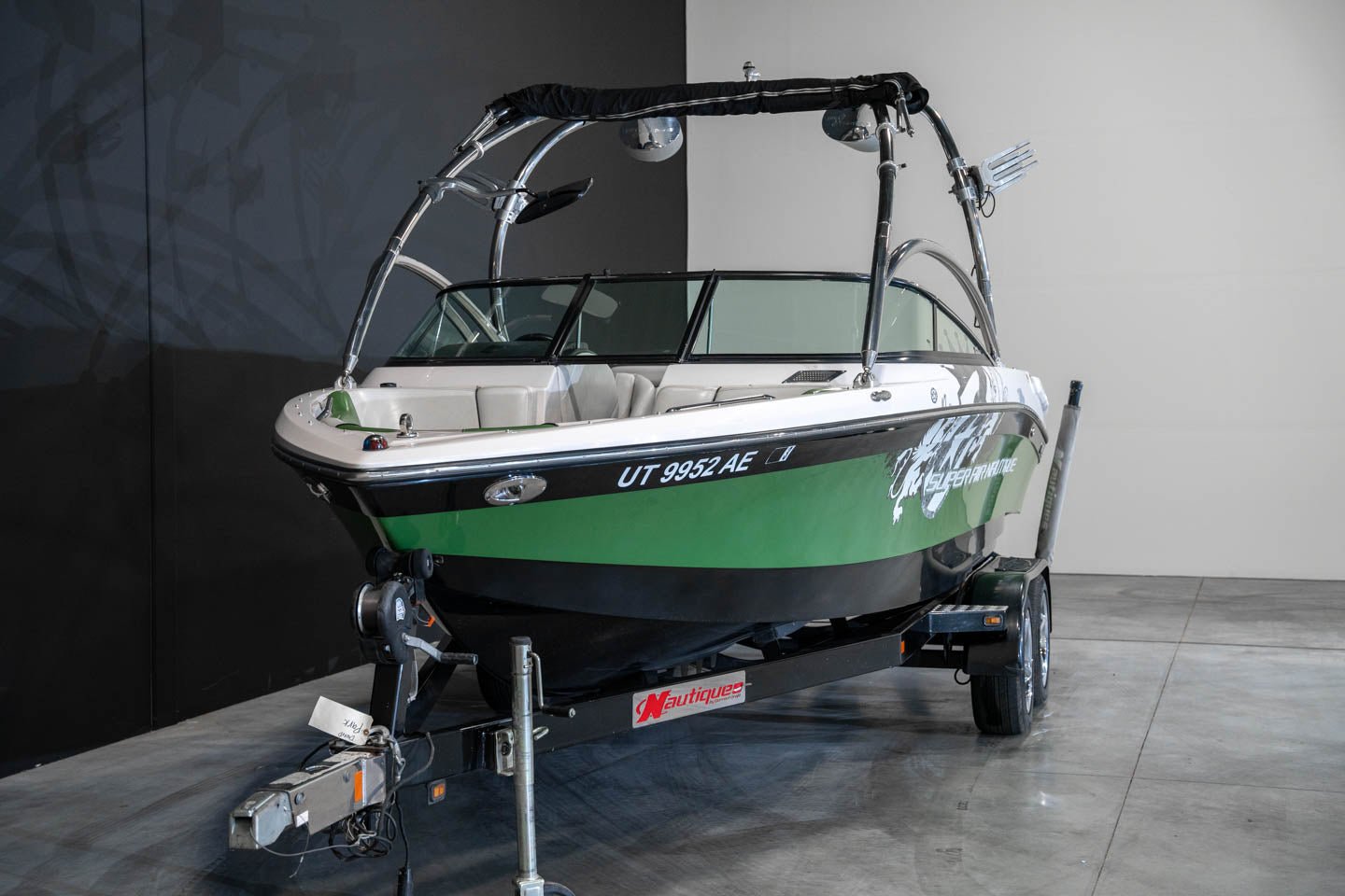 2008 Nautique 230 - BoardCo Boats