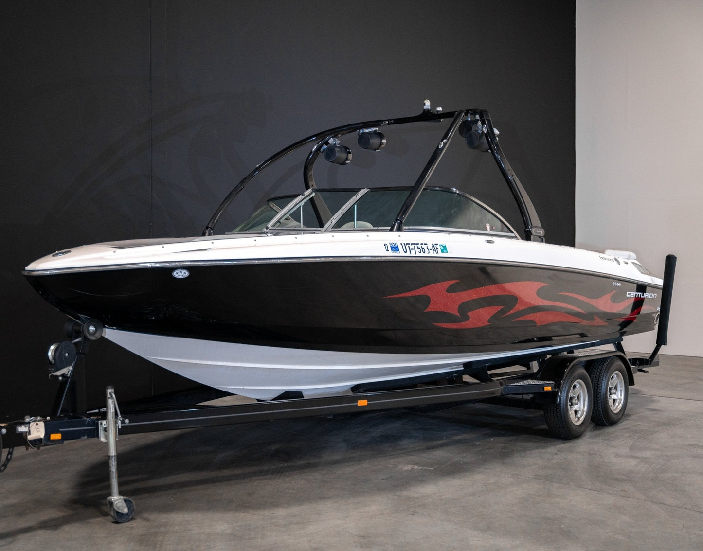 2009 Centurion Enzo SV240 - Black / Red / White - BoardCo Boats