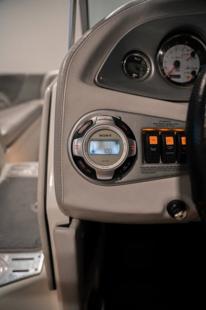 2009 Centurion Enzo SV240 - Black / Red / White - BoardCo Boats