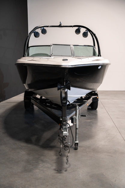 2009 Centurion Enzo SV240 - Black / Red / White - BoardCo Boats