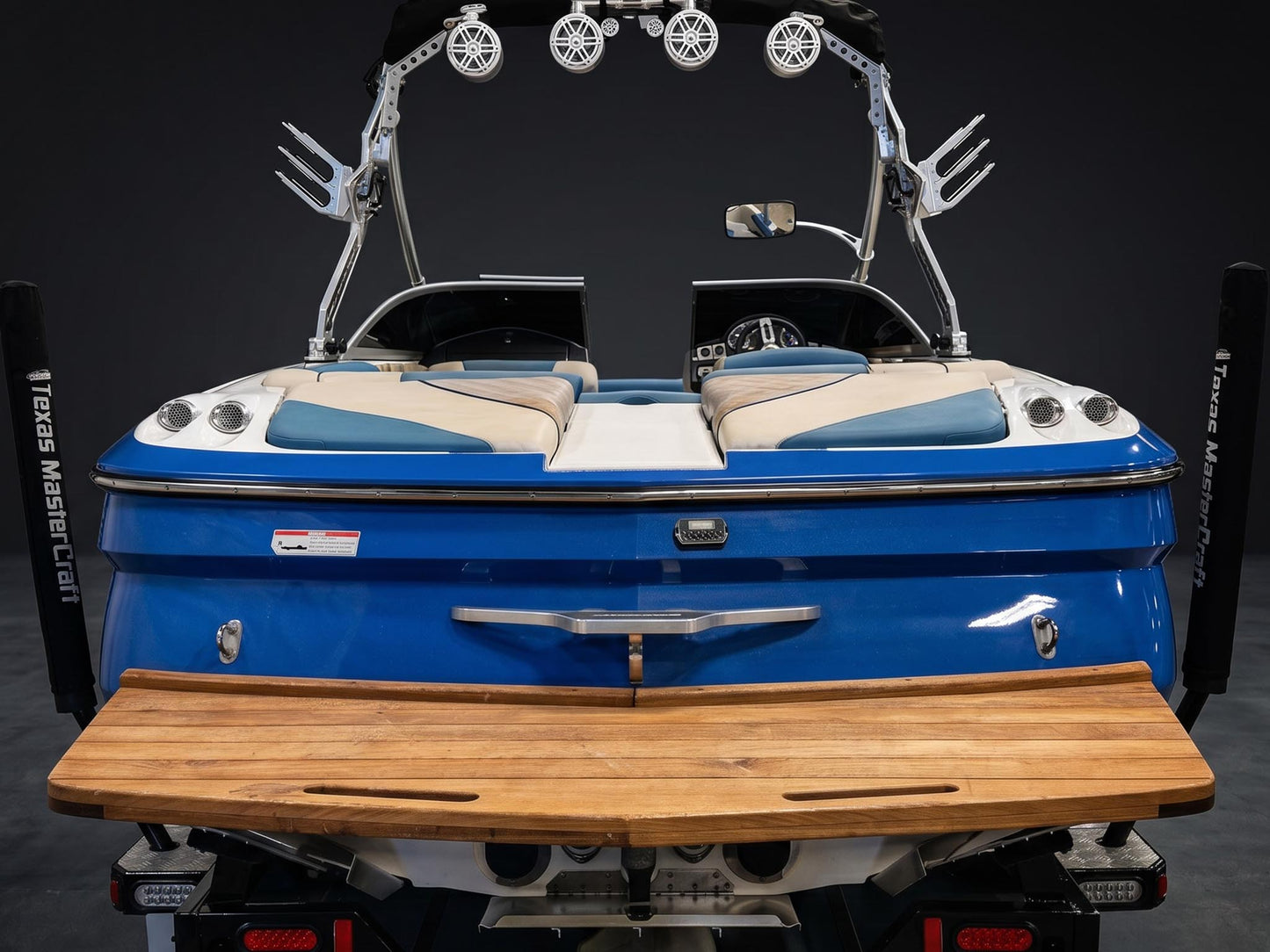 2011 Mastercraft X45 - White / Blue