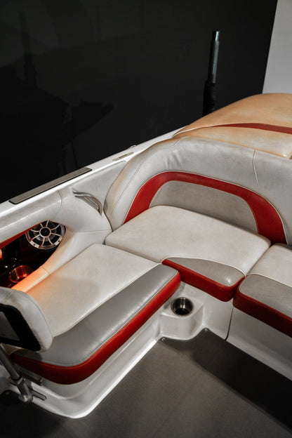 2012 Centurion Enzo SV230 - BoardCo Boats