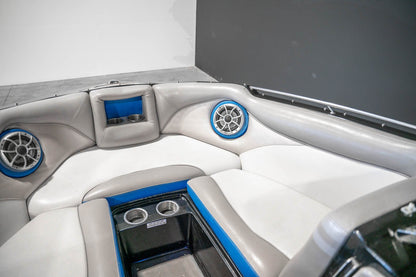 2013 Centurion SV244 - BoardCo Boats