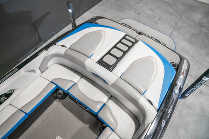 2013 Centurion SV244 - BoardCo Boats