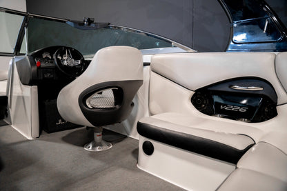 2013 Supreme V226 - BoardCo Boats