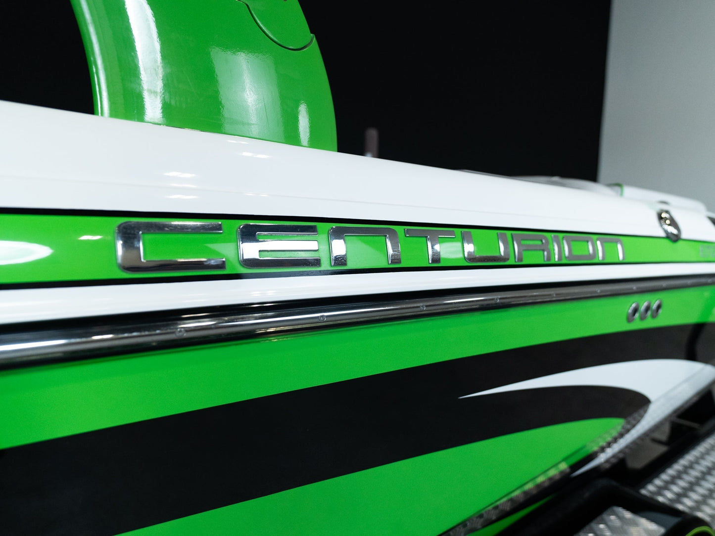 2014 Centurion Enzo SS210 - Green / Black / White - BoardCo