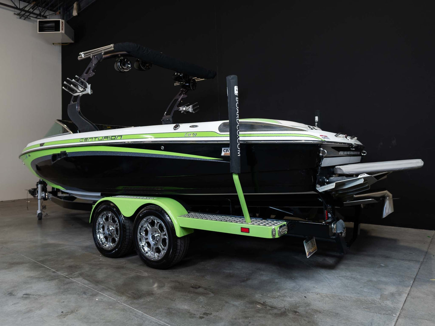 2014 Centurion Enzo SV244 - White / Black / Green - BoardCo Boats