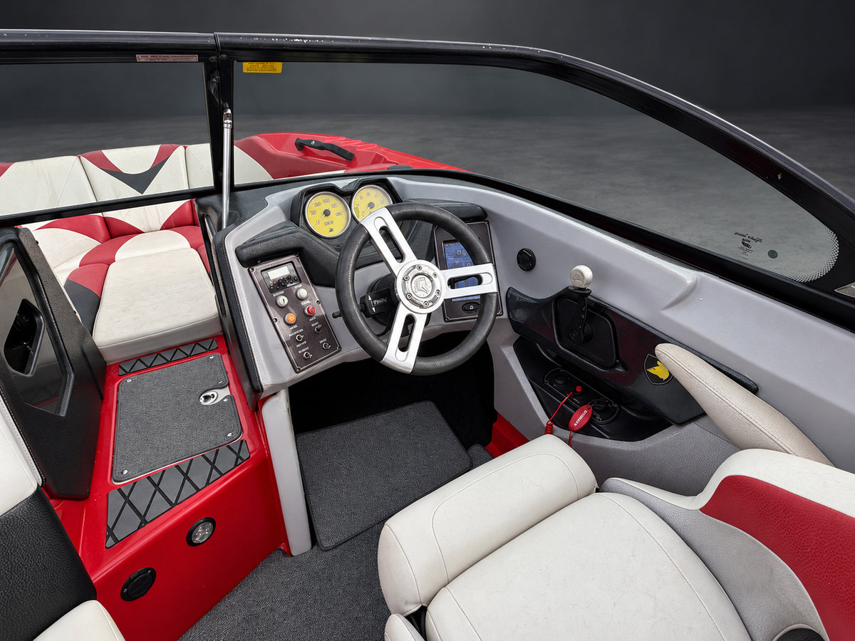 2014 Centurion FX44 in Red w/ White interior