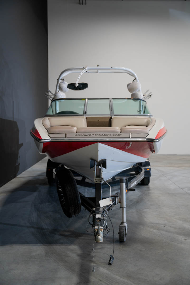 2014 Supreme V226 - BoardCo