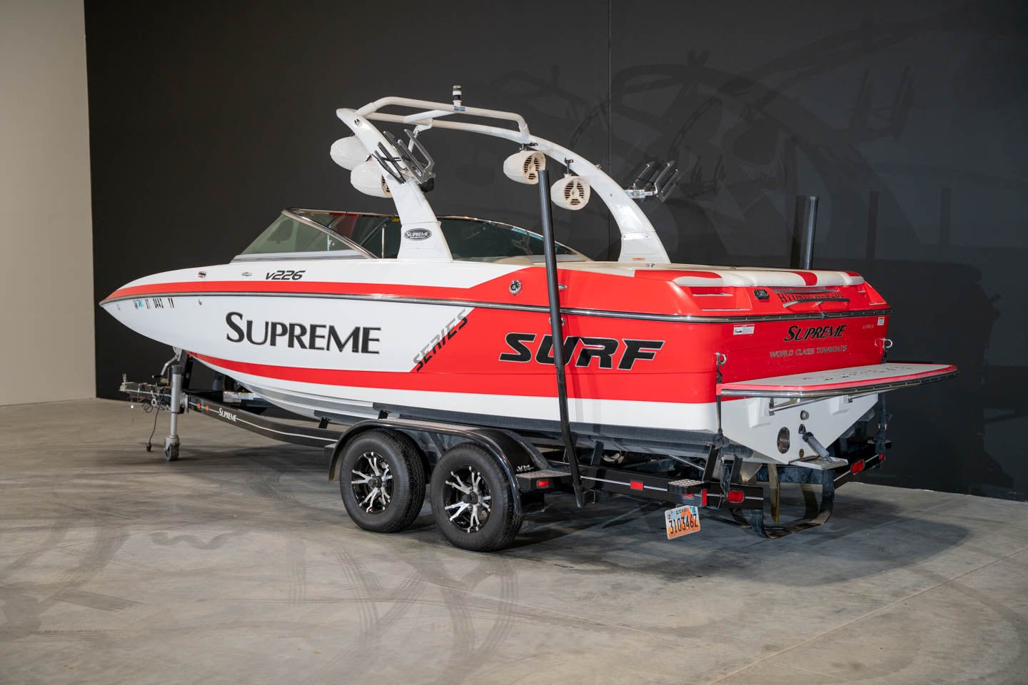 2014 Supreme V226 - BoardCo Boats