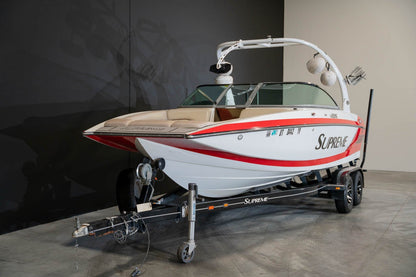 2014 Supreme V226 - BoardCo
