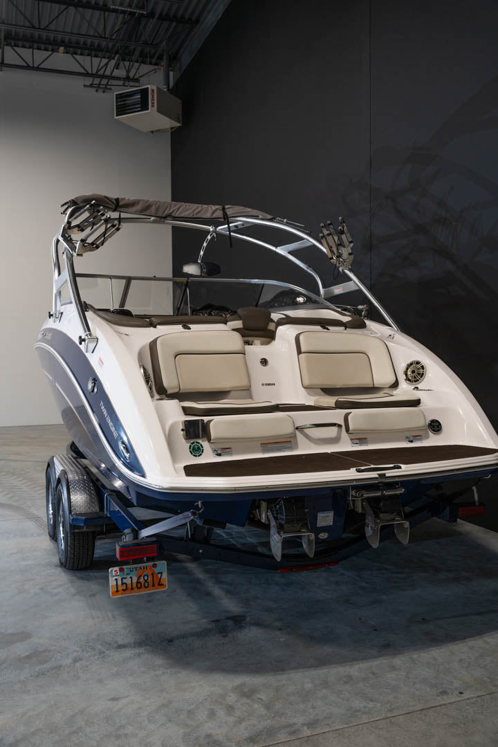 2014 Yamaha 242 S Limited - BoardCo