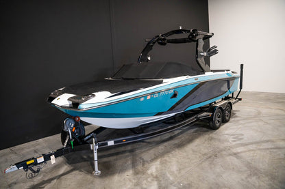 2015 Centurion FS33 - BoardCo Boats