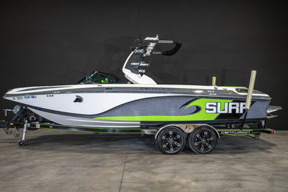 2015 Centurion FS44 - BoardCo Boats