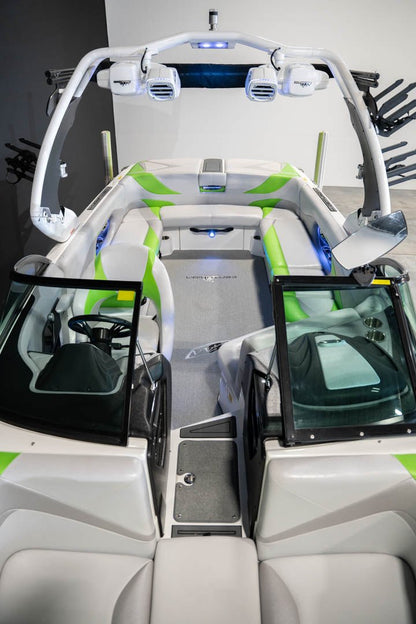 2015 Centurion FS44 - BoardCo Boats