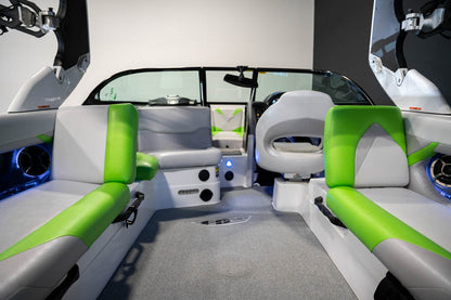 2015 Centurion FS44 - BoardCo Boats
