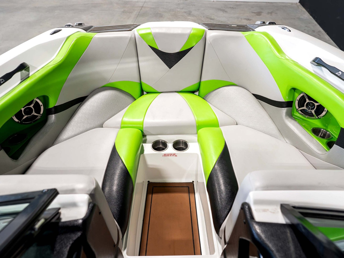 2015 Centurion FS44 - Margarita Green / Gunmetal Flake / Onyx Black - BoardCo Boats