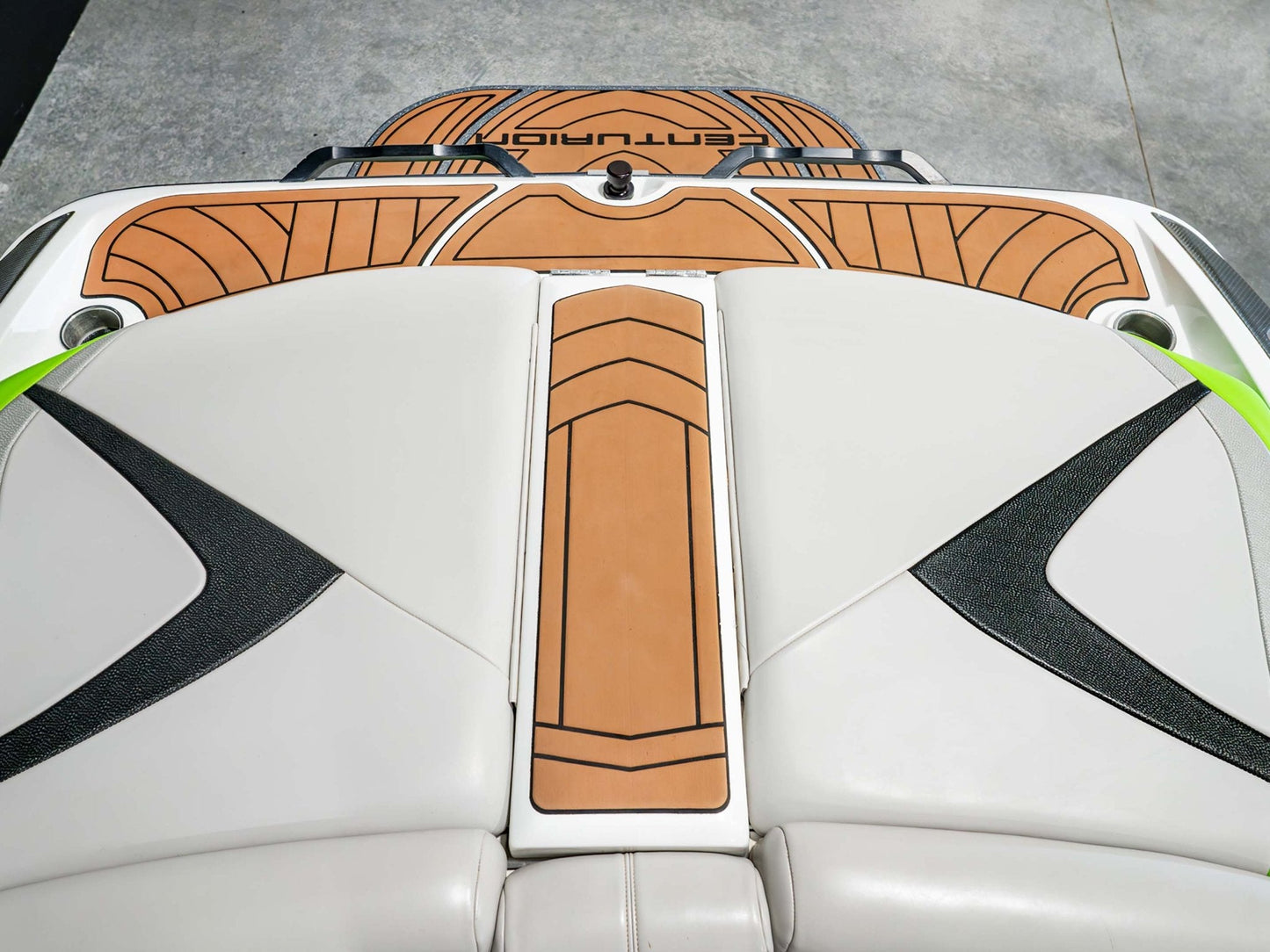 2015 Centurion FS44 - Margarita Green / Gunmetal Flake / Onyx Black - BoardCo Boats