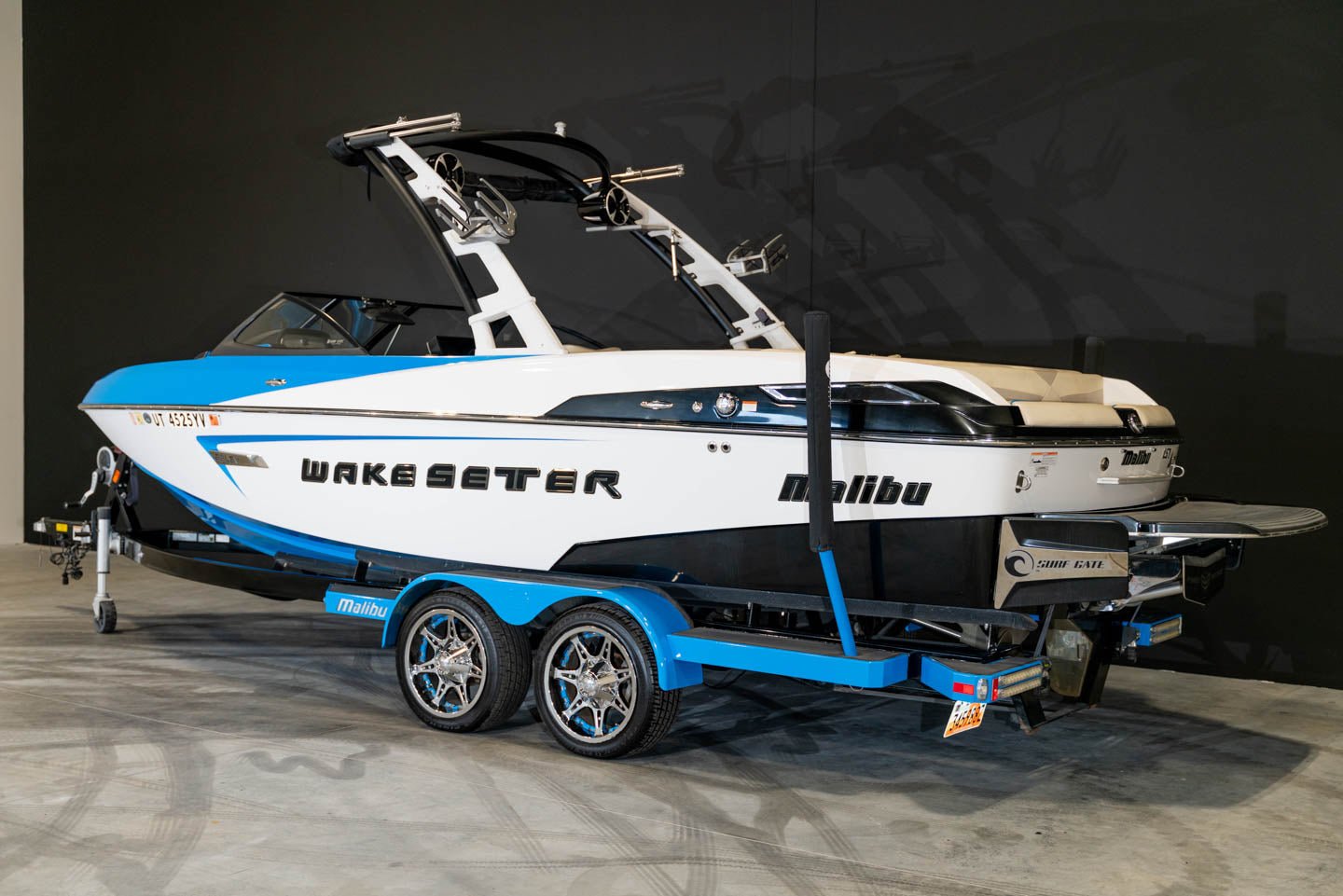 2015 Malibu 23LSV - BoardCo Boats
