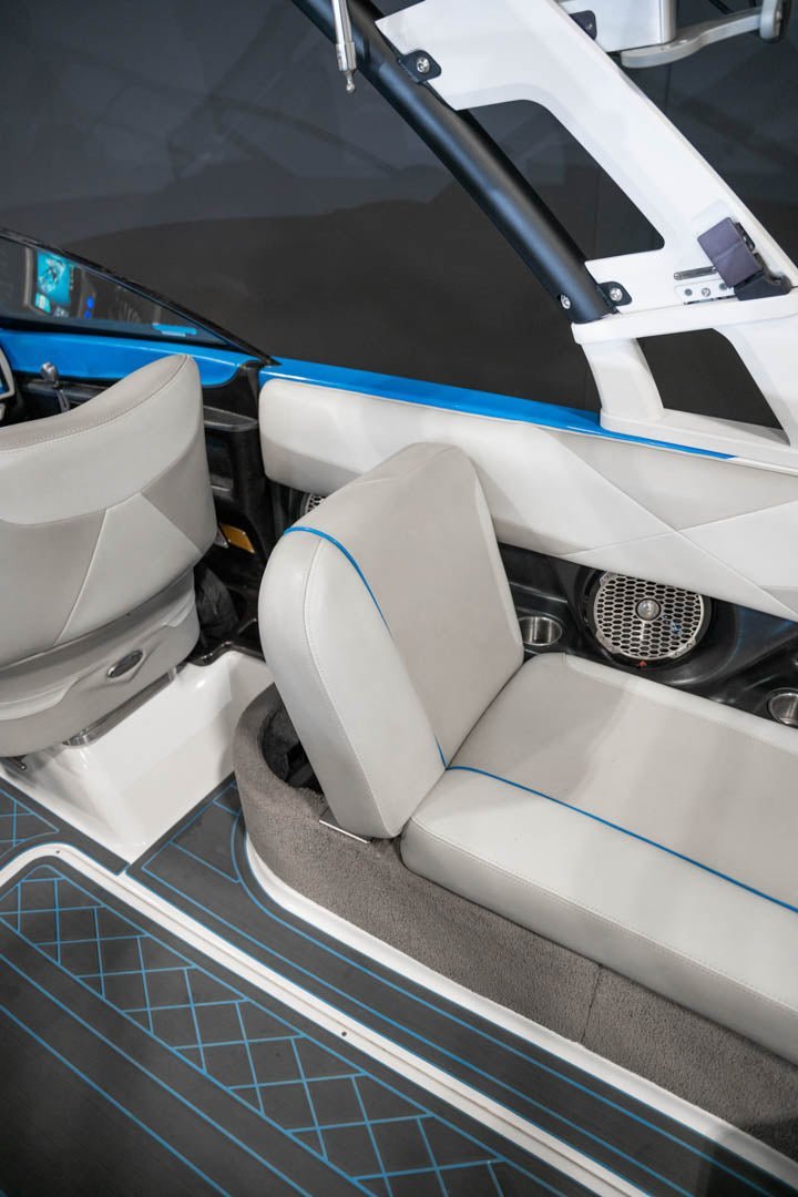 2015 Malibu 23LSV - BoardCo