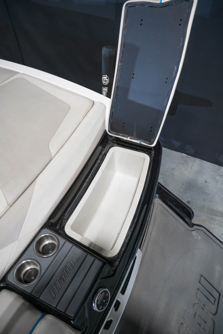 2015 Malibu 23LSV - BoardCo Boats