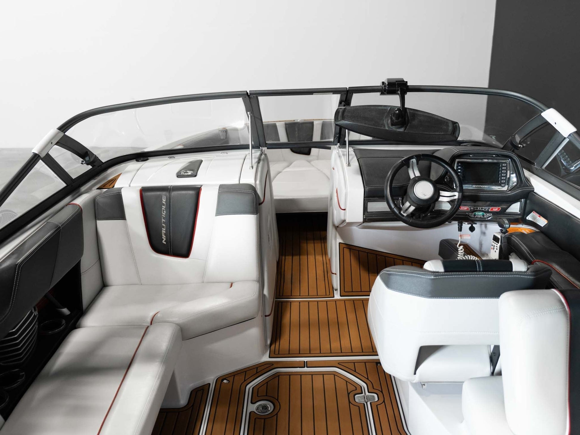 2015 Nautique G23 - Red / White - BoardCo Boats
