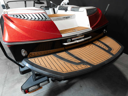 2015 Nautique G23 - Red / White - BoardCo Boats