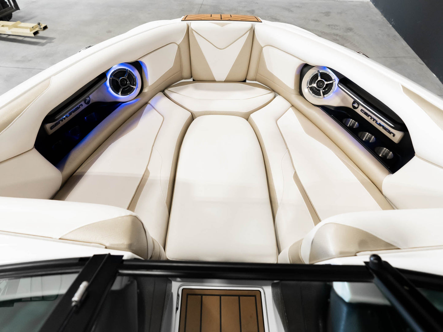 2016 Centurion Ri237 - Black / White