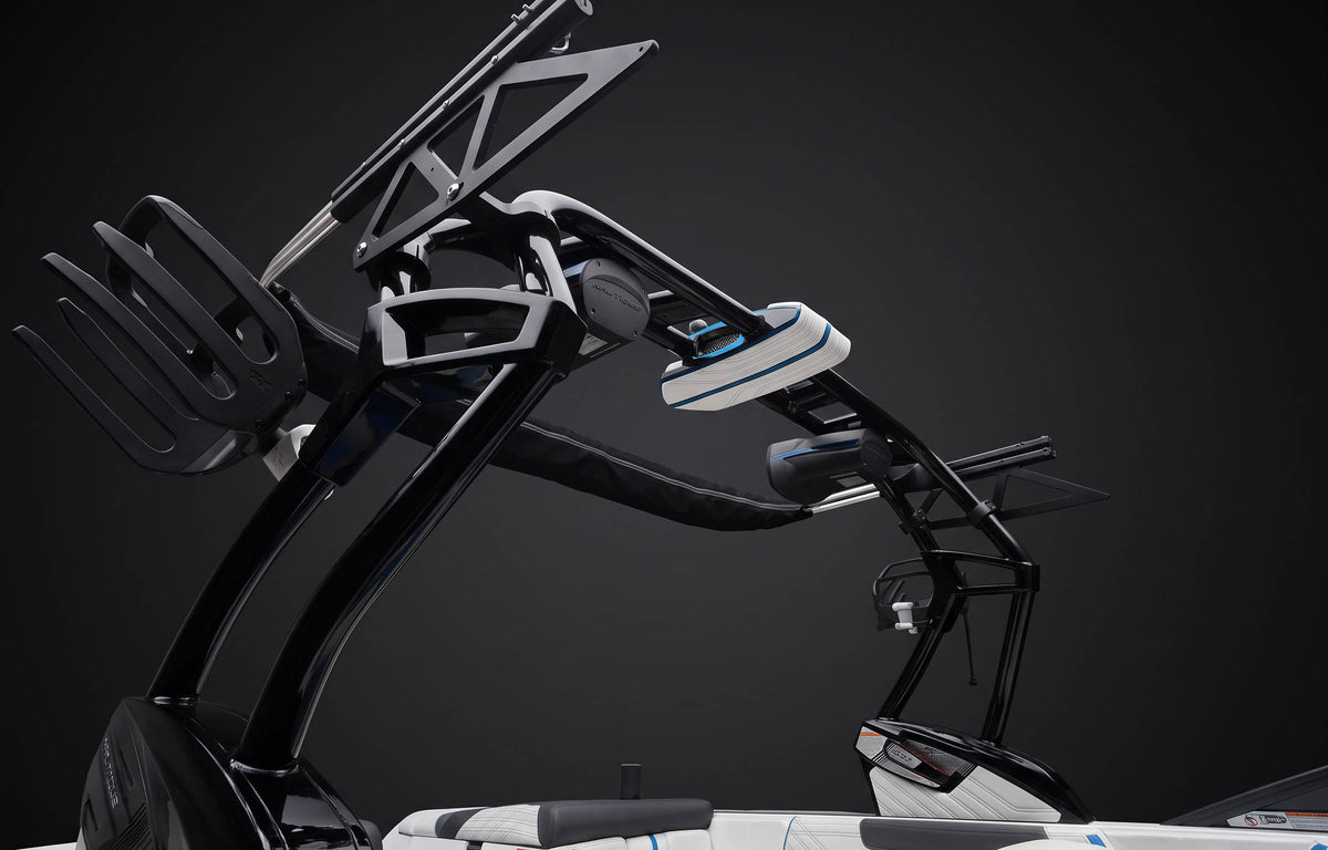 2016 Nautique G23 in White w/ White interior
