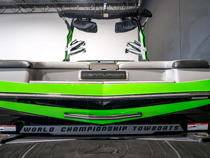 2016 Centurion Ri237 - Onyx Black / Gunmetal Flake / Lime Green - BoardCo Boats