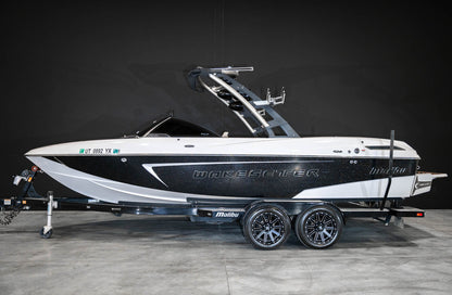 2016 Malibu 23 LSV - BoardCo