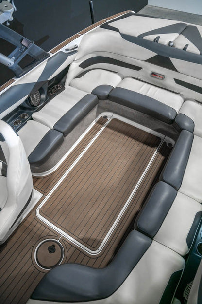2016 Malibu 23 LSV - BoardCo