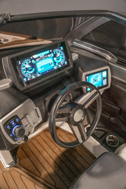 2016 Malibu 23 LSV - BoardCo