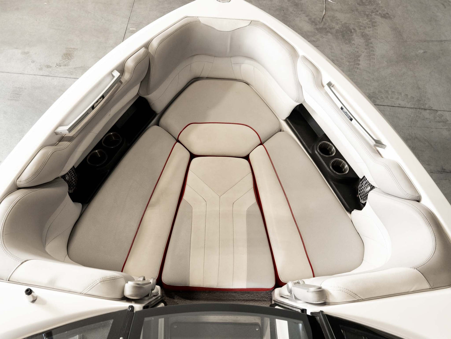 2016 Malibu LSV 25 - White / Red - BoardCo Boats