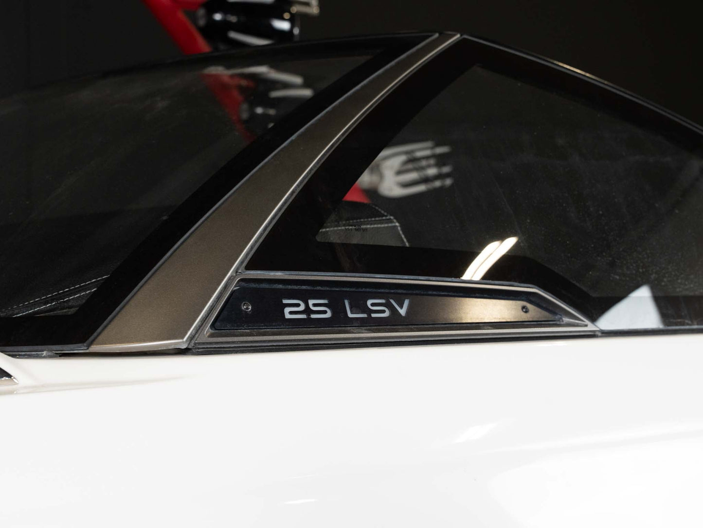 2016 Malibu LSV 25 - White / Red - BoardCo Boats