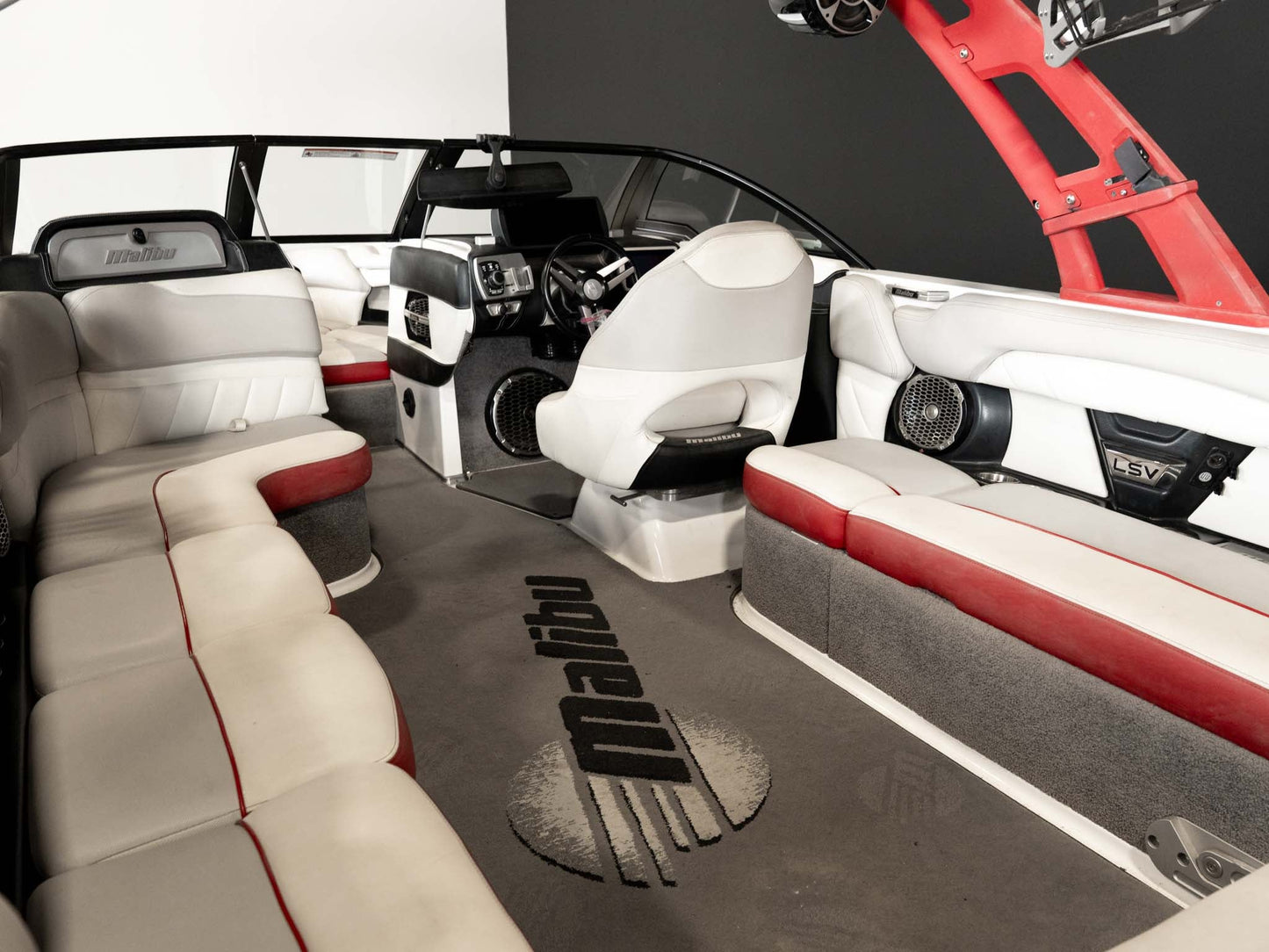 2016 Malibu LSV 25 - White / Red - BoardCo Boats